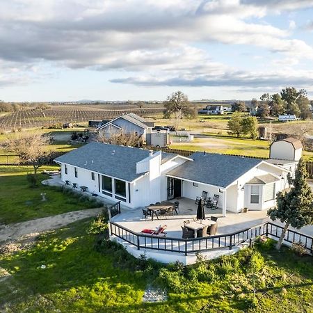 הוילה פאסו רובלס Vino View Farmhouse מראה חיצוני תמונה